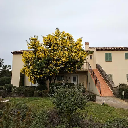 Joli F2 Saint Endreol Hameau Palayson Var La Motte  Exterior photo