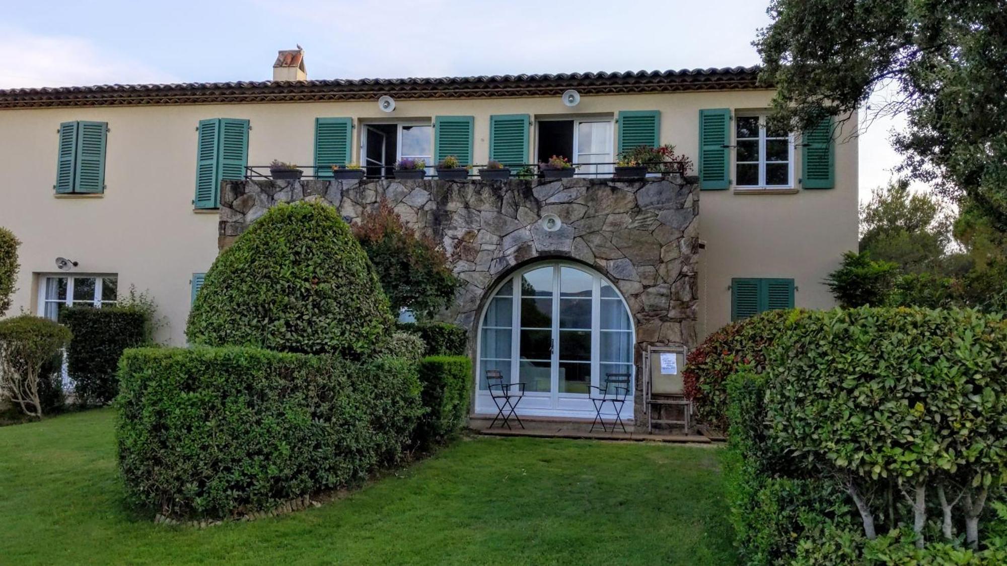 Joli F2 Saint Endreol Hameau Palayson Apartment